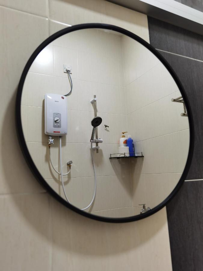 My Homestay Sitiawan - Astronaut Space House 8 Pax Eksteriør bilde